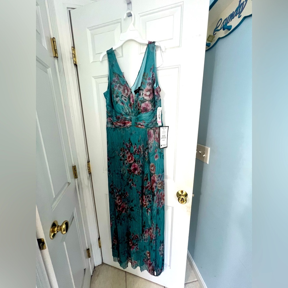 R & M Richards Floral Teal Sleeveless Dress